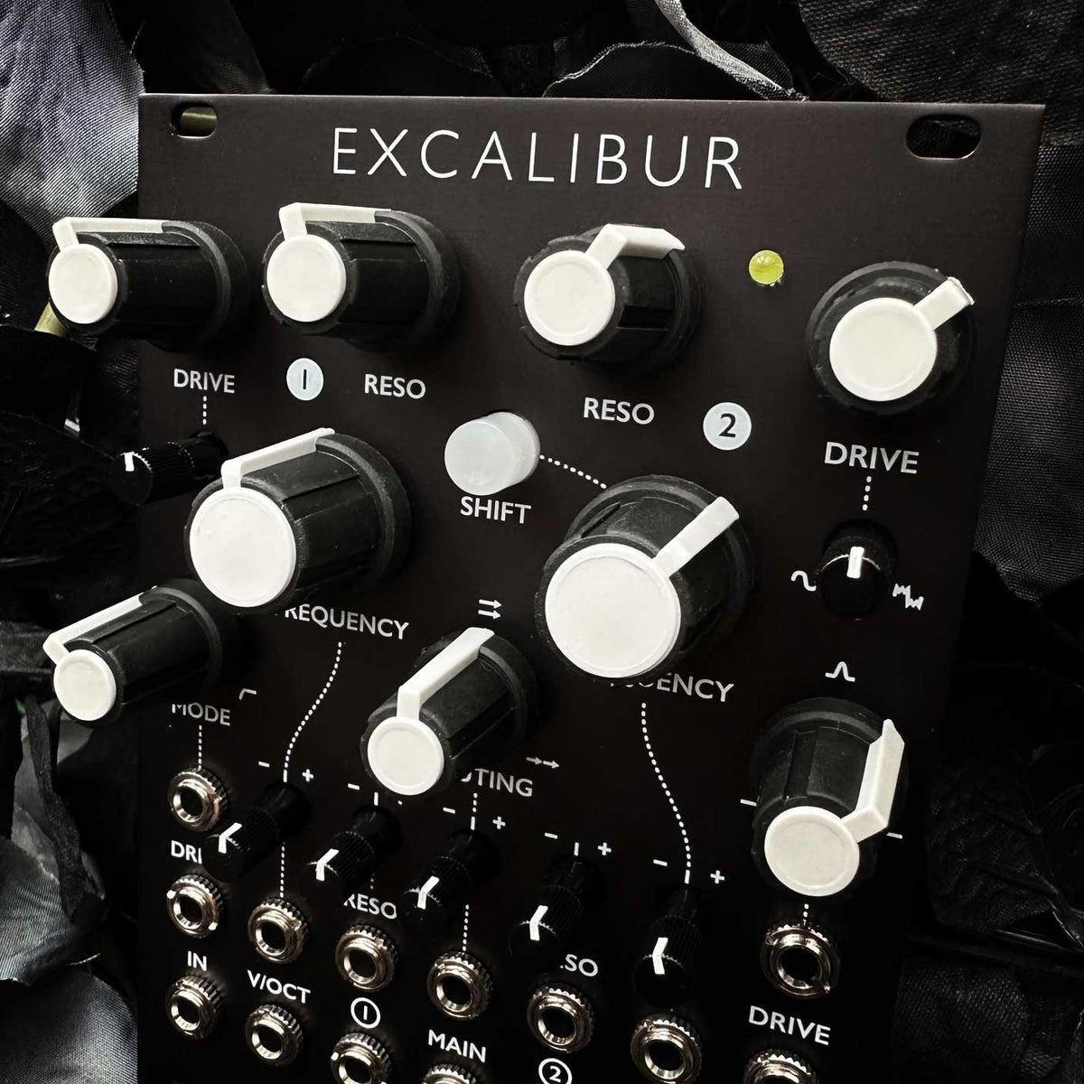 excal_black_02_1200x1200.jpg?v