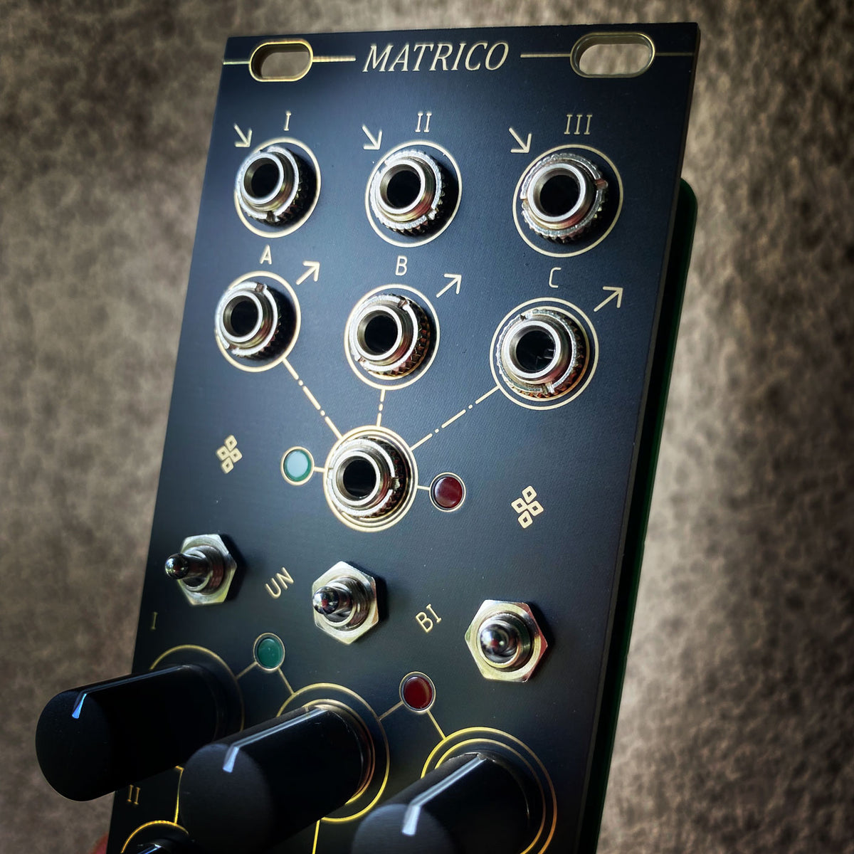 ジャンク】12in 10out stereo matrix mixer（AI018 Stereo