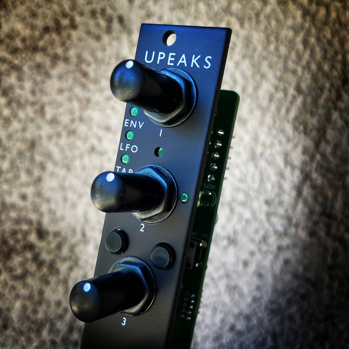 uPeaks (4hp Mutable Peaks) - Matte Black Aluminum – Calsynth